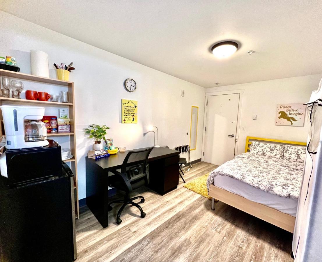 Micro Studio Apartment 10 Minutes Walk To University Of Washington Seattle Bagian luar foto